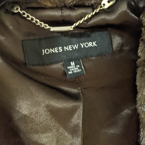Jones New York faux fur jacket - Picture 4 of 5